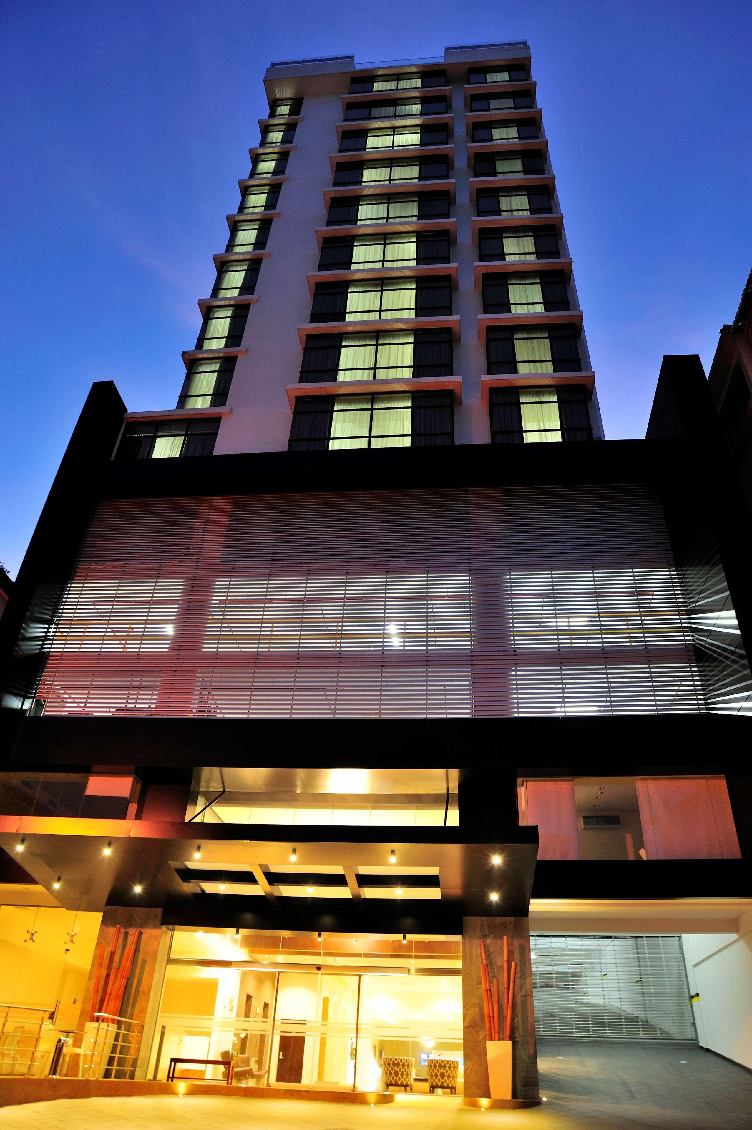 Western Zen Hotel 4*