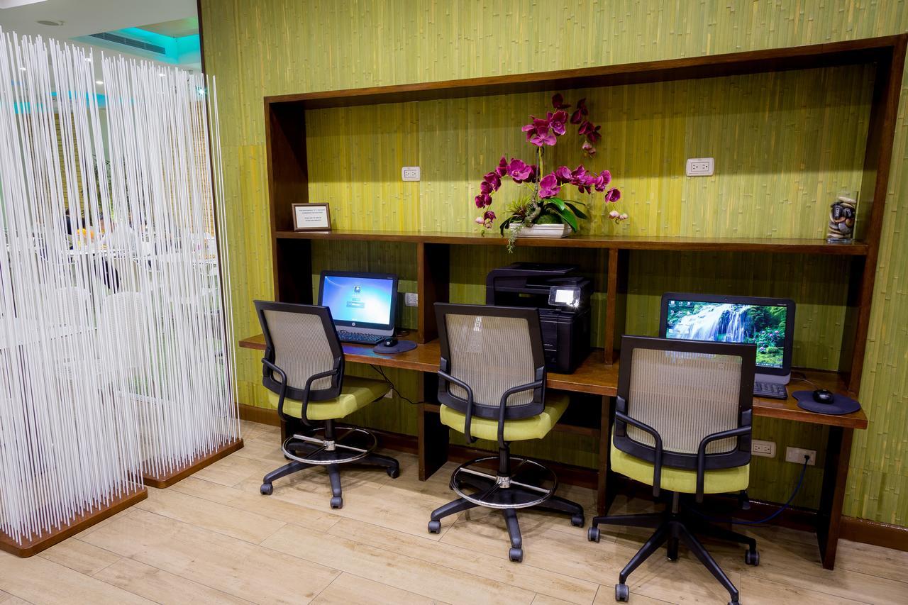 Western Zen Hotel