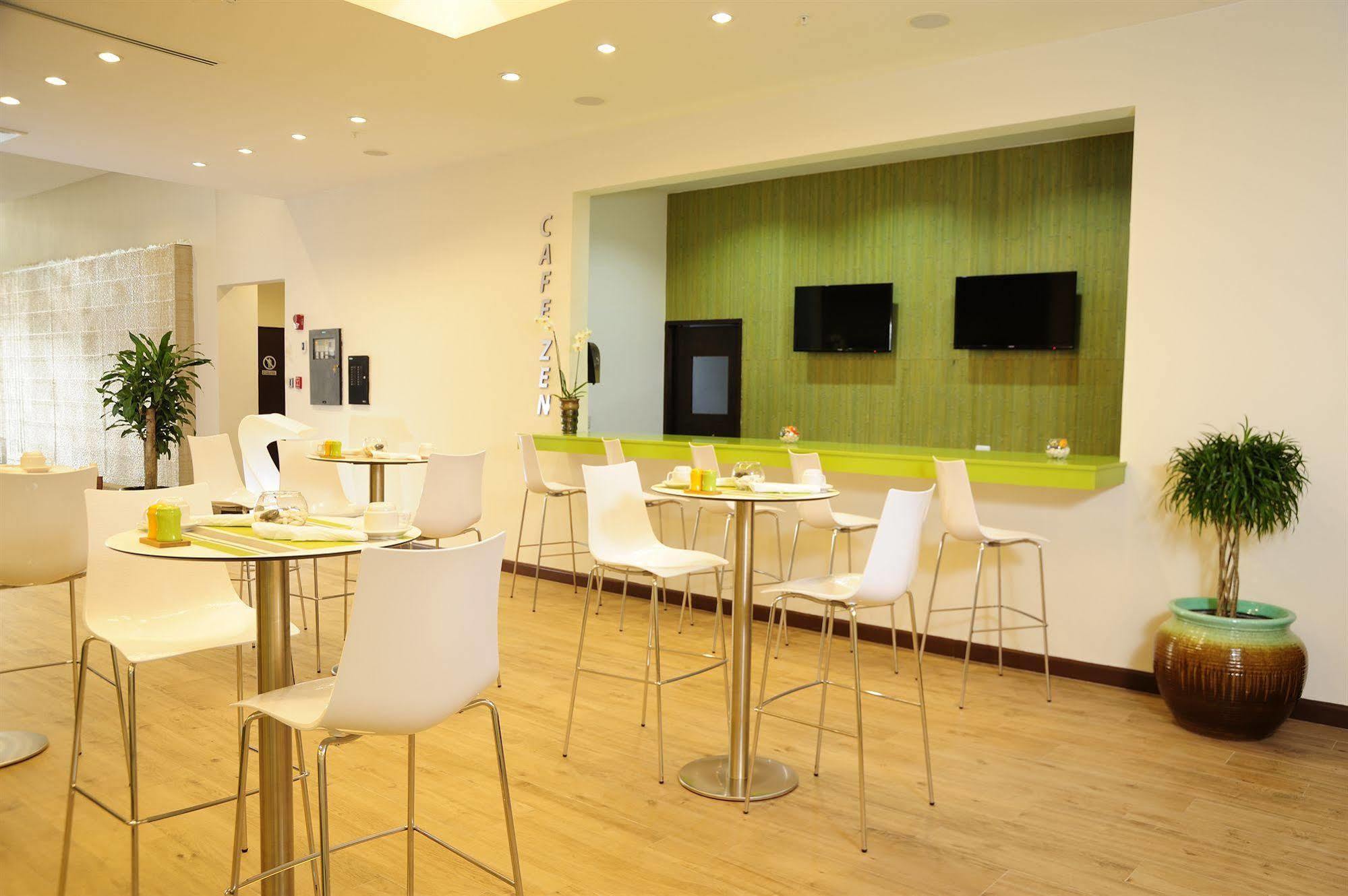 Western Zen Hotel Panama City